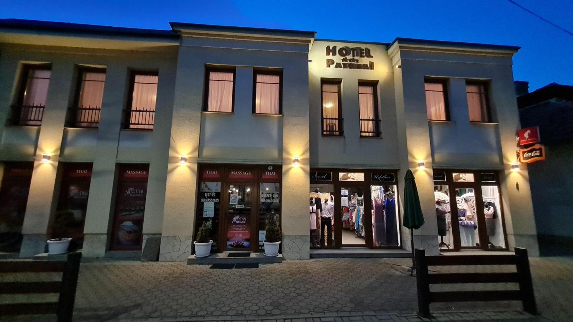 Hotel Patonai 3*