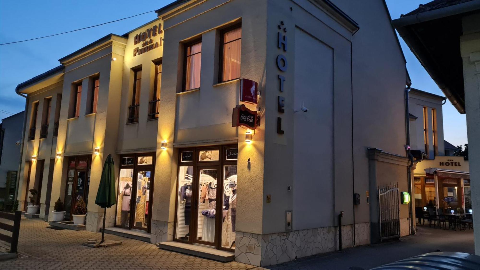 Hotel Patonai 3*